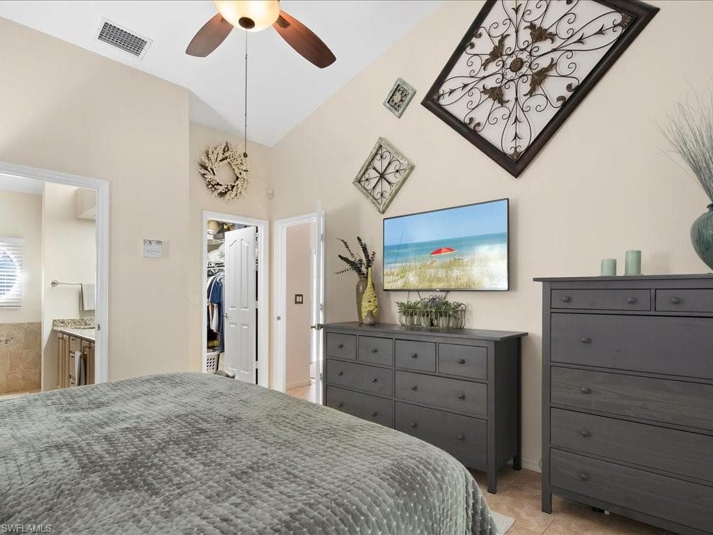 921 16th Ave SW, Naples, FL 34117-8