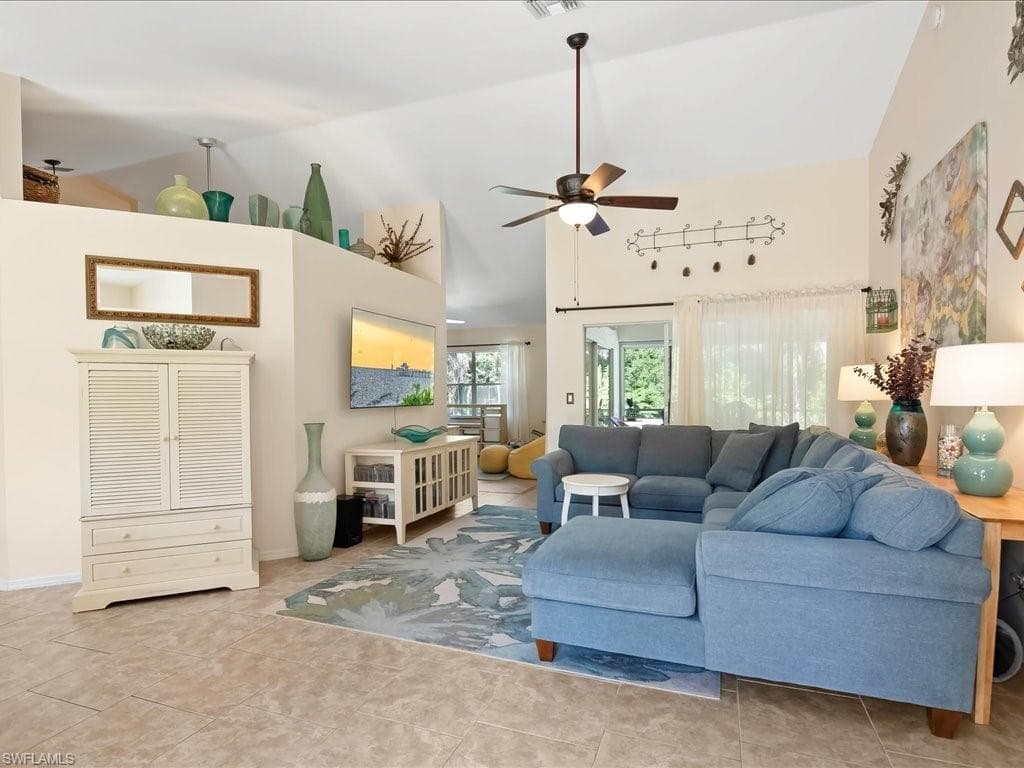 921 16th Ave SW, Naples, FL 34117-3