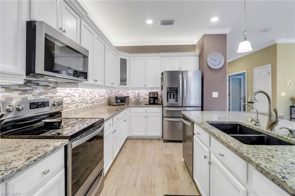 10276 Livorno Dr, Fort Myers, FL 33913-3