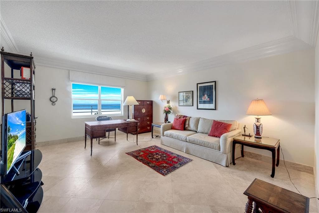 220 Seaview Ct Phc, Marco Island, FL 34145-8