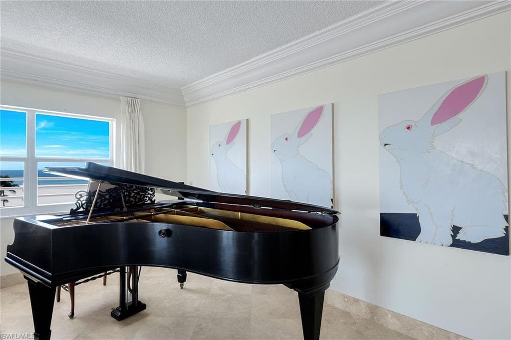 220 Seaview Ct Phc, Marco Island, FL 34145-28