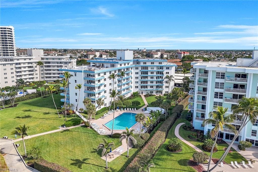 220 Seaview Ct Phc, Marco Island, FL 34145-42