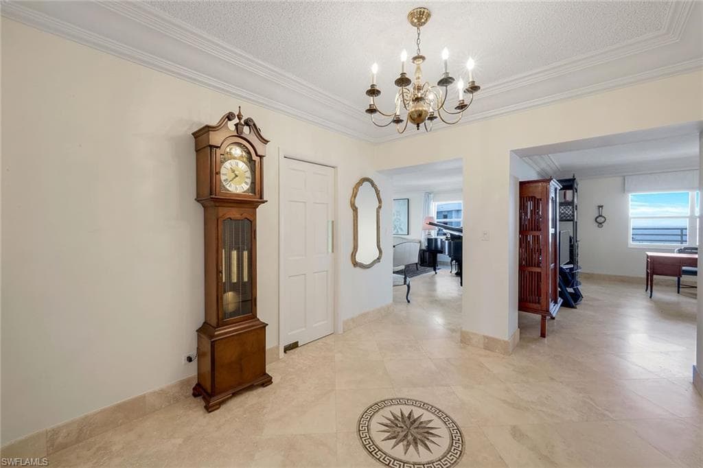 220 Seaview Ct Phc, Marco Island, FL 34145-7