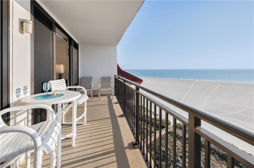 180 Seaview Ct Ph 1203, Marco Island, FL 34145-25