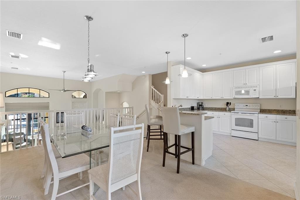 9081 Albion Ln S 6508, Naples, FL 34113-9