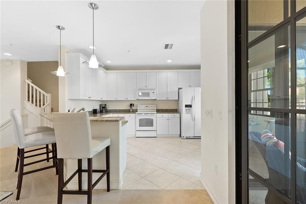 9081 Albion Ln S 6508, Naples, FL 34113-10