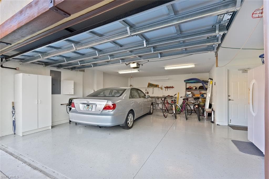 9081 Albion Ln S 6508, Naples, FL 34113-24