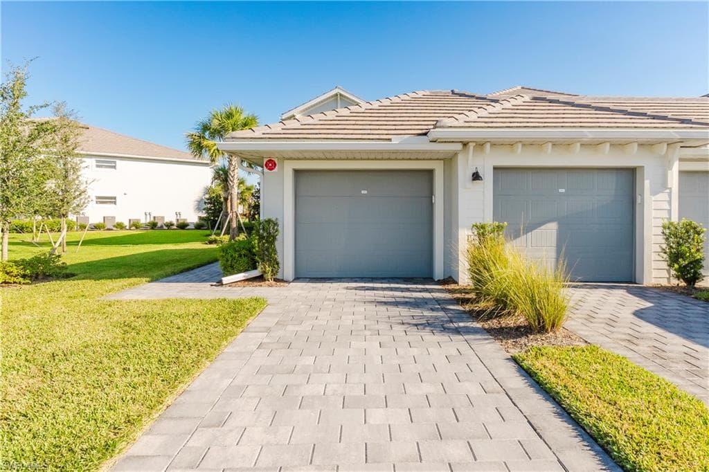 5433 Double Eagle Cir 2911, Ave Maria, FL 34142-20