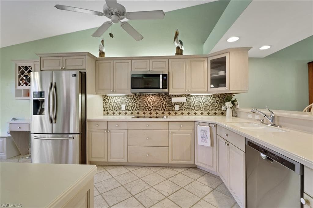 2375 Hidden Lake Dr 4404, Naples, FL 34112-8