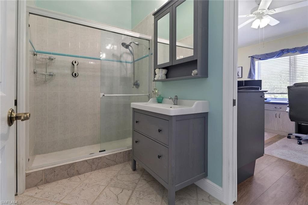 2375 Hidden Lake Dr 4404, Naples, FL 34112-20