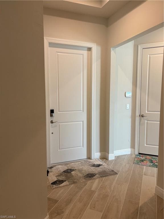 9095 Saint Lucia Dr, Naples, fl 34114-22