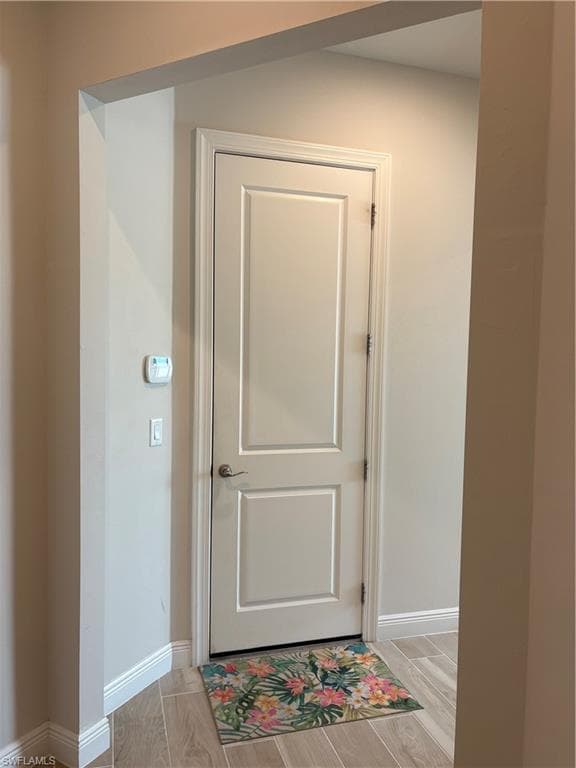 9095 Saint Lucia Dr, Naples, fl 34114-23