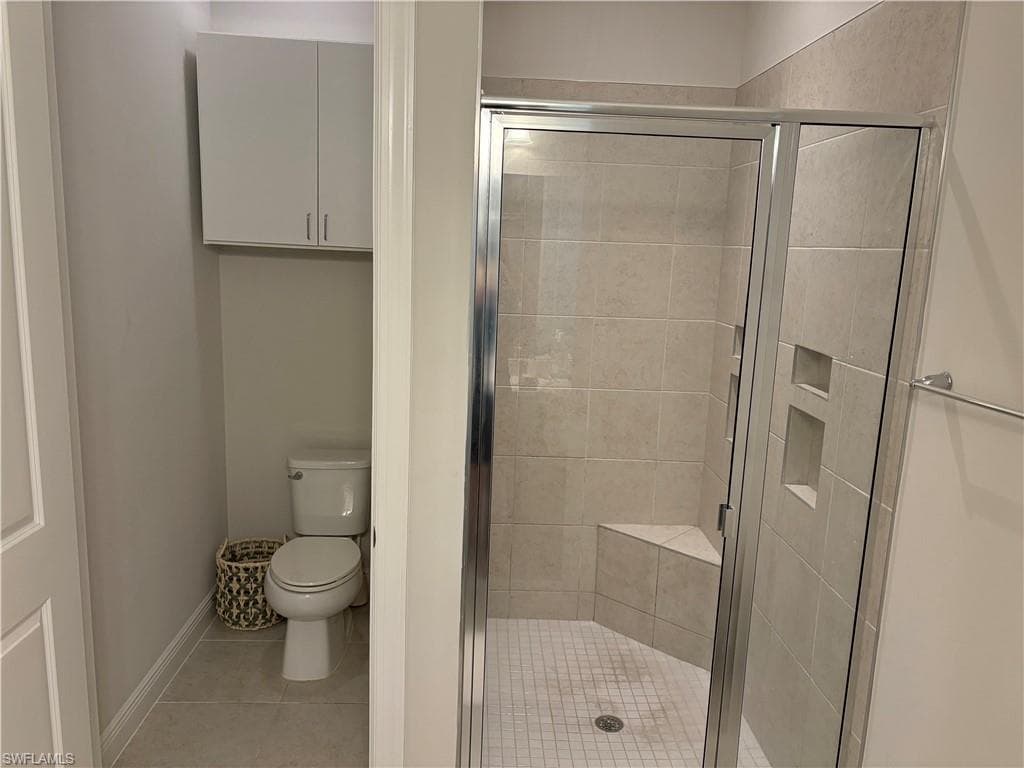 9095 Saint Lucia Dr, Naples, fl 34114-30