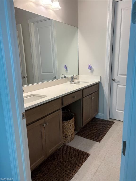 9095 Saint Lucia Dr, Naples, fl 34114-35