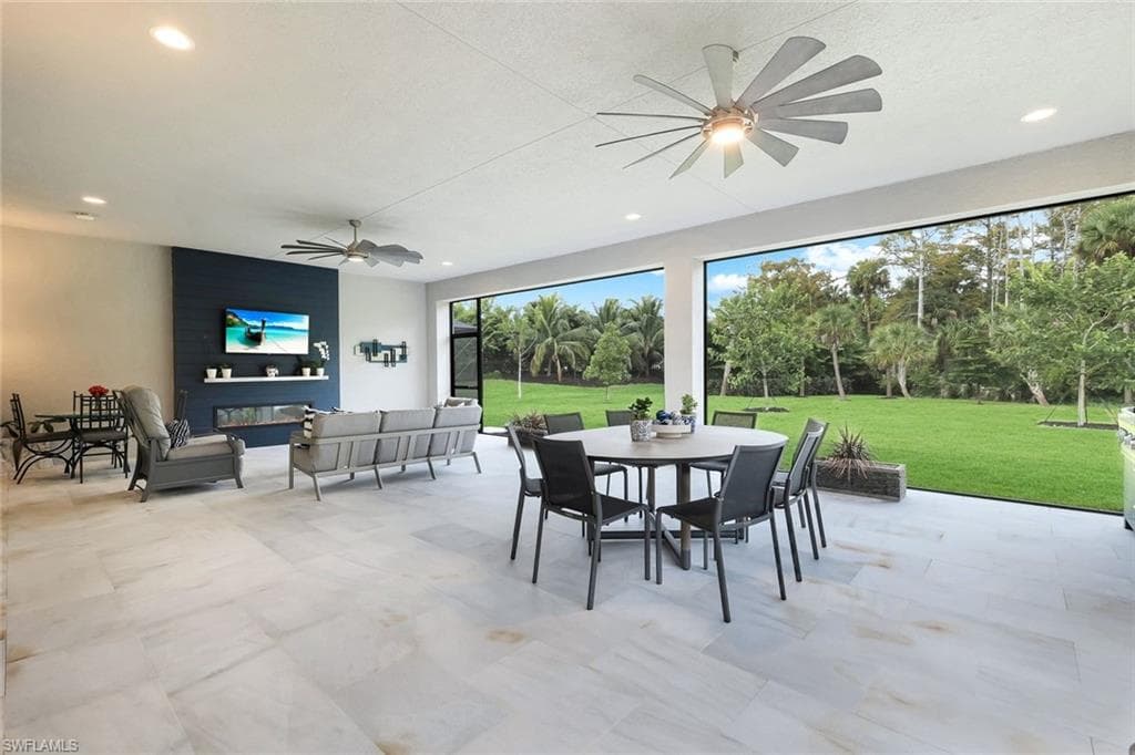 12033 Azalea Way, Naples, FL 34120-26