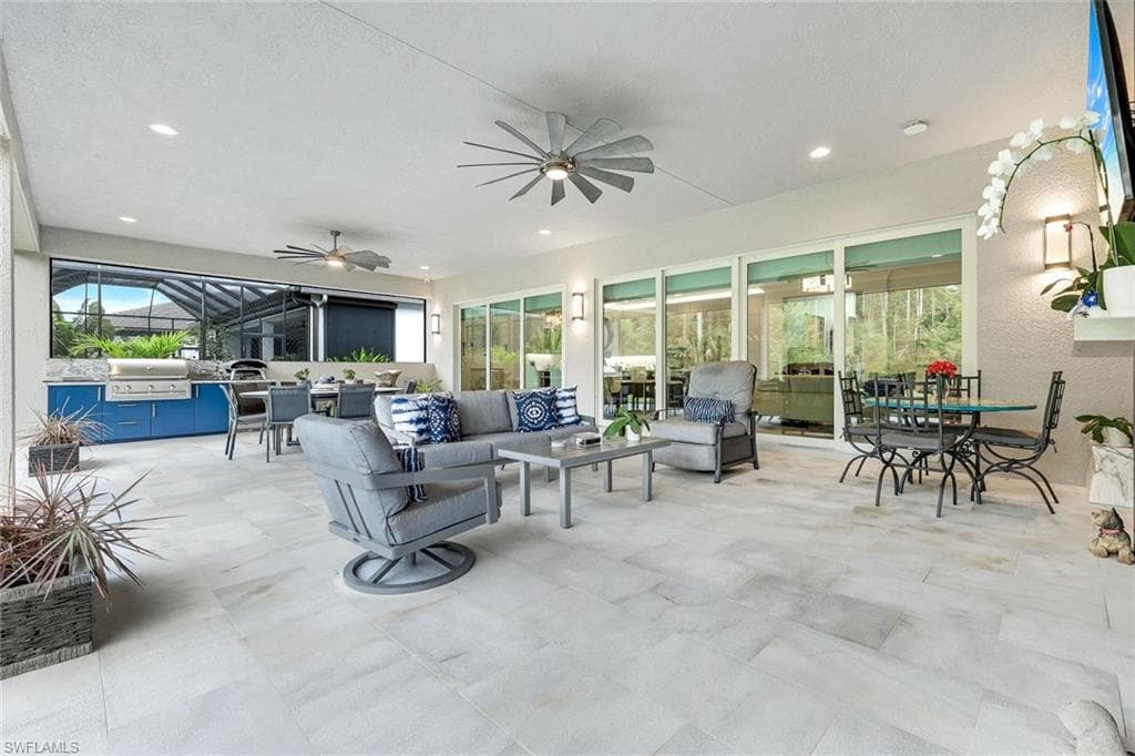 12033 Azalea Way, Naples, FL 34120-28