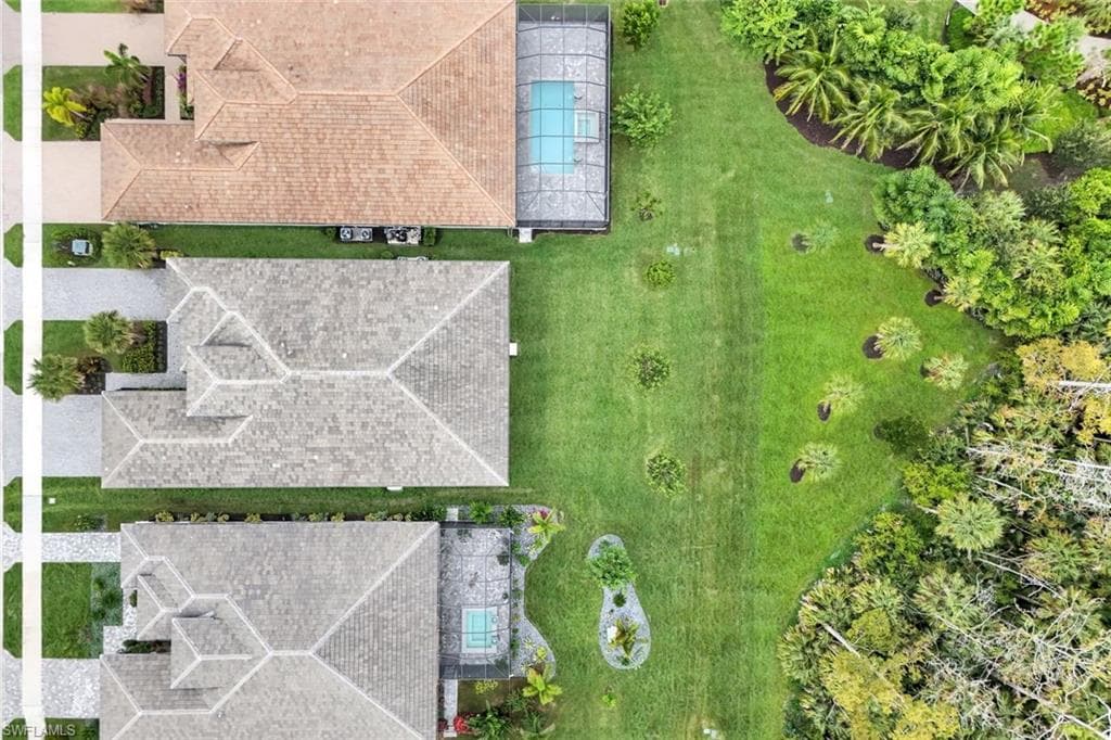 12033 Azalea Way, Naples, FL 34120-32