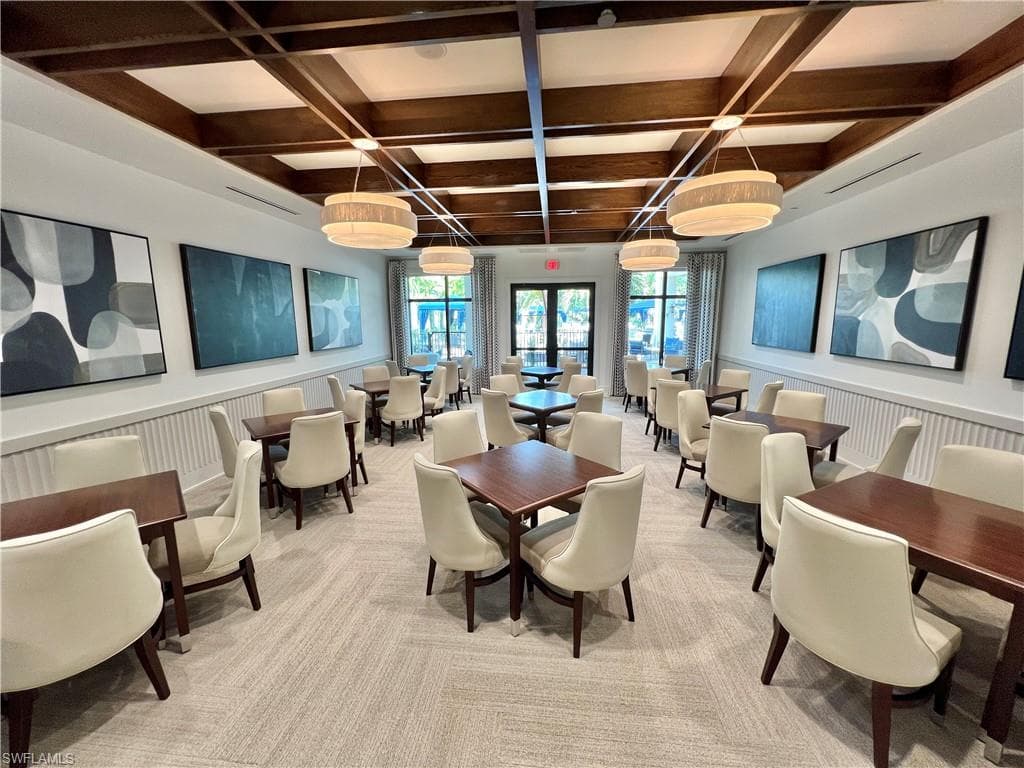 12033 Azalea Way, Naples, FL 34120-40