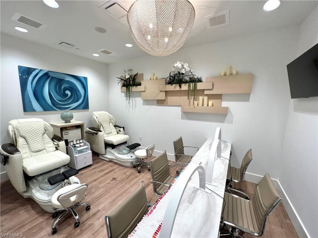 12033 Azalea Way, Naples, FL 34120-42