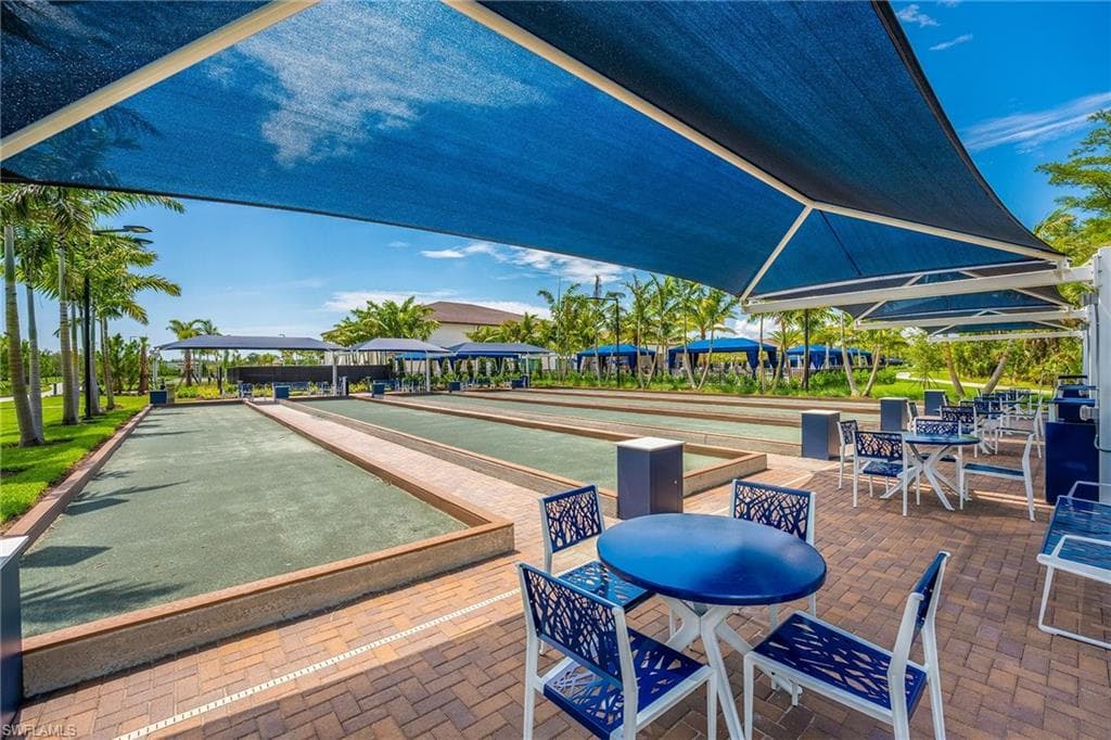 12033 Azalea Way, Naples, FL 34120-49