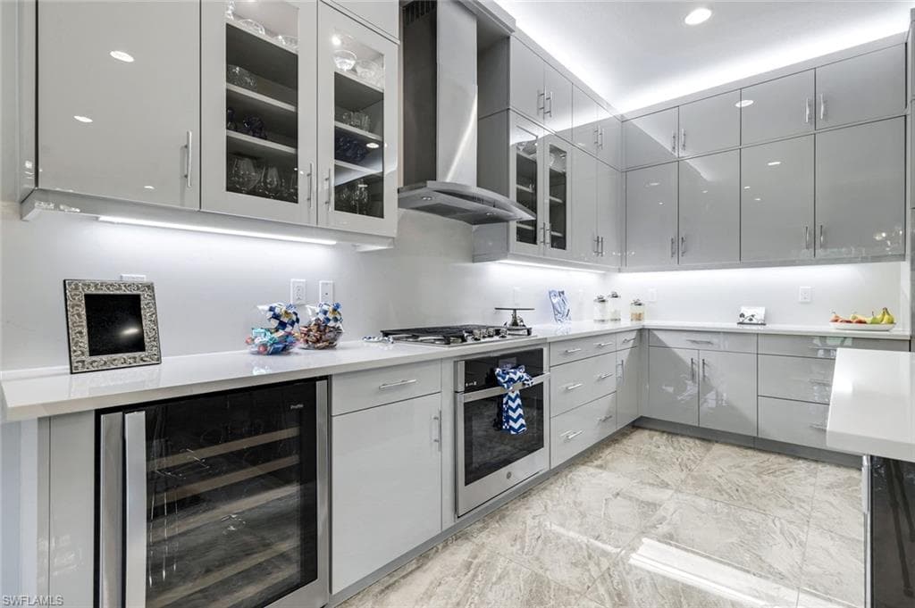 12033 Azalea Way, Naples, FL 34120-4