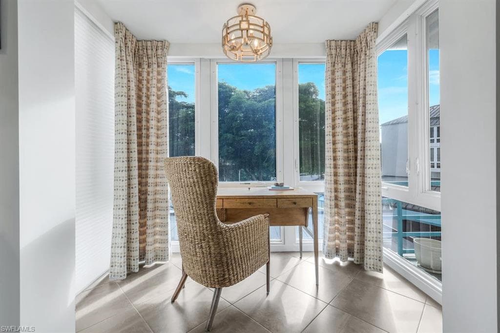 355 Park Shore Dr 1-134, Naples, FL 34103-13