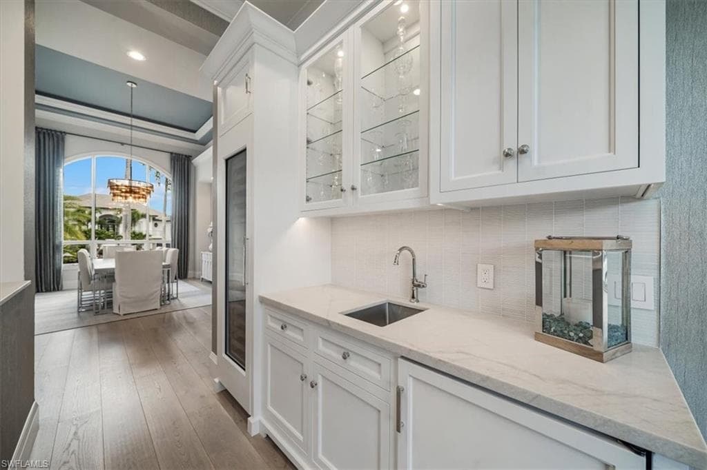 470 17th Ave S, Naples, FL 34102-12