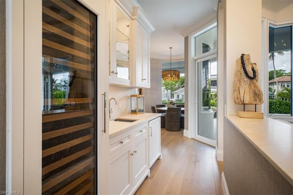 470 17th Ave S, Naples, FL 34102-14