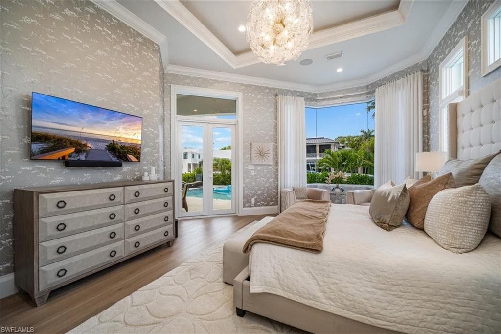 470 17th Ave S, Naples, FL 34102-23