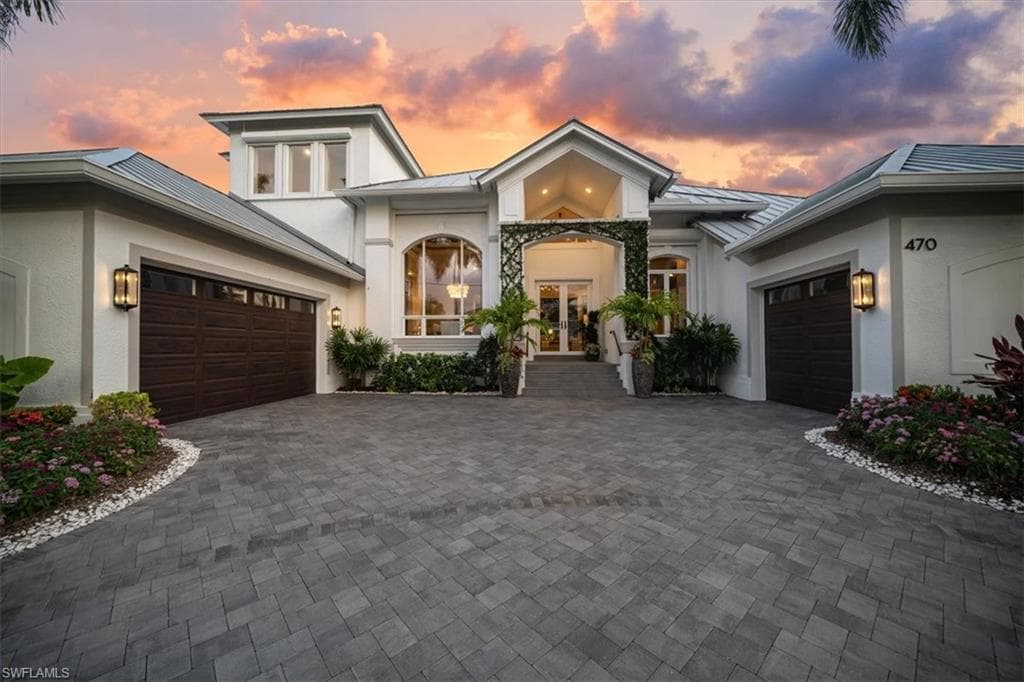 470 17th Ave S, Naples, FL 34102-41