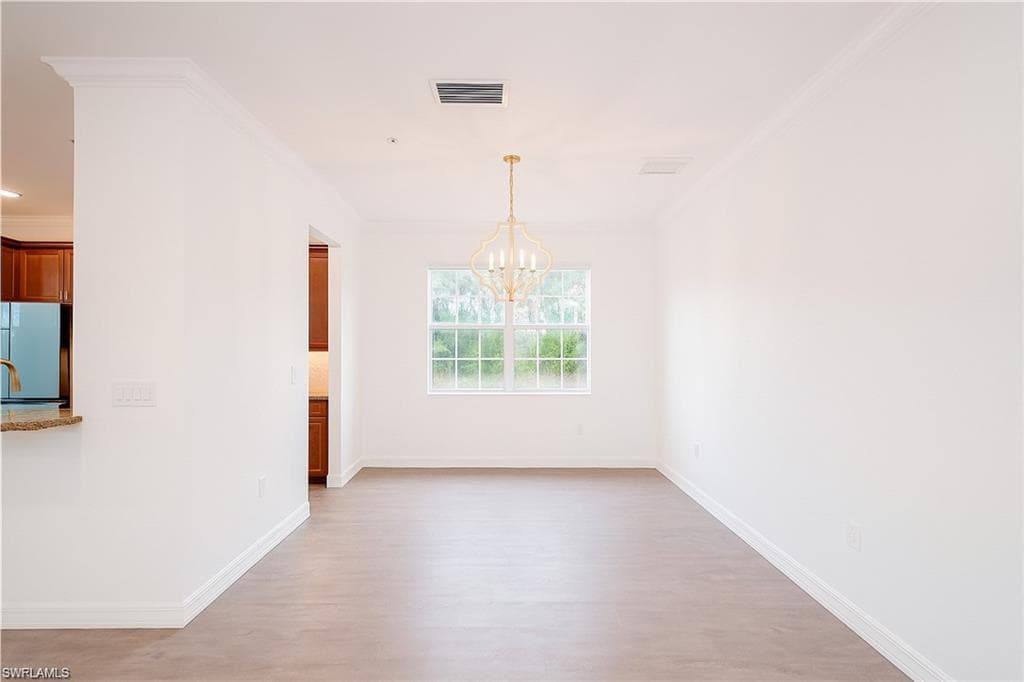 6533 Monterey Pt 204, Naples, FL 34105-9