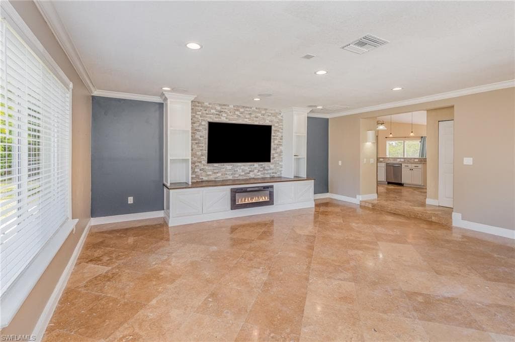 5031 Sunset Rd, Lehigh Acres, FL 33971-15