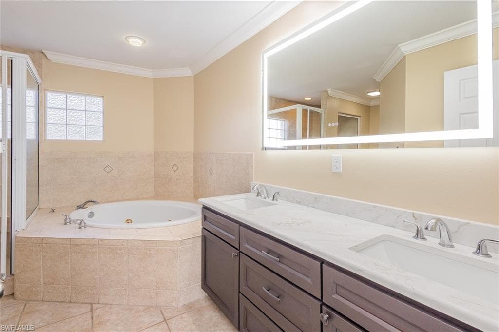 5031 Sunset Rd, Lehigh Acres, FL 33971-18