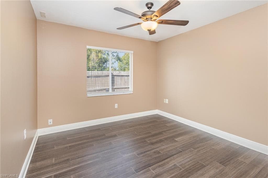 5031 Sunset Rd, Lehigh Acres, FL 33971-23