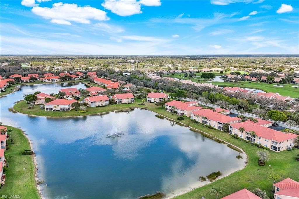 6930 Huntington Lakes Cir 102, Naples, FL 34119-27