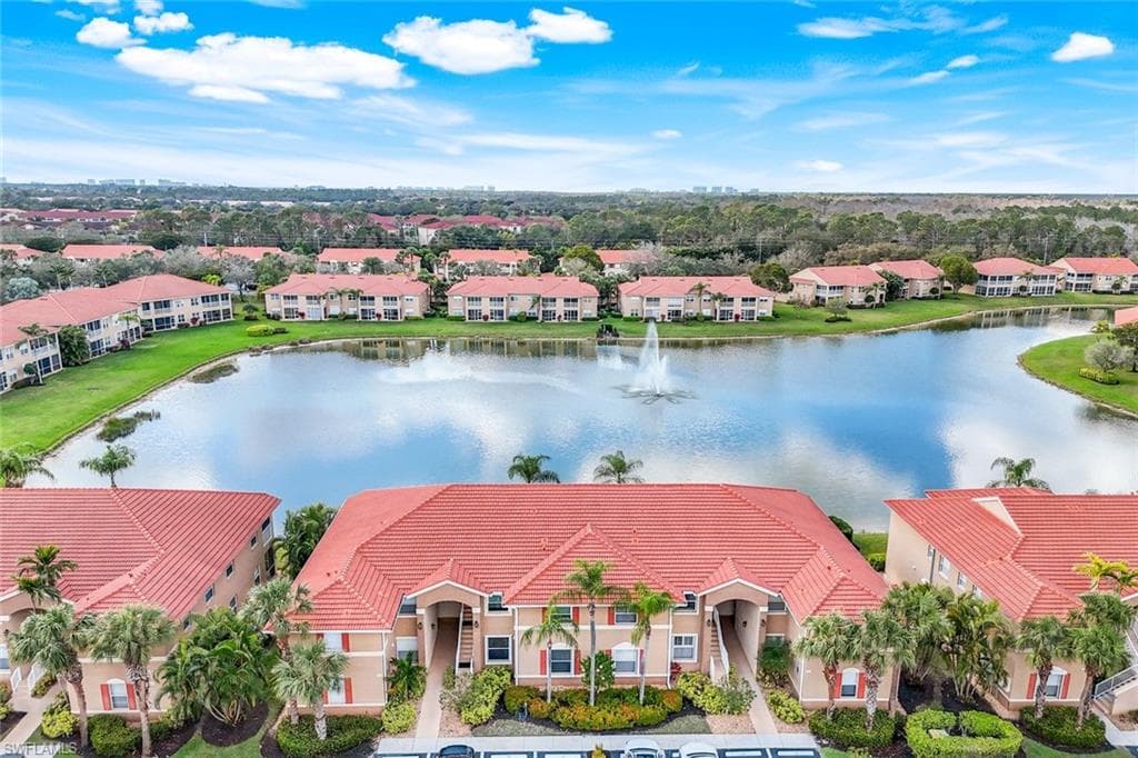 6930 Huntington Lakes Cir 102, Naples, FL 34119-31