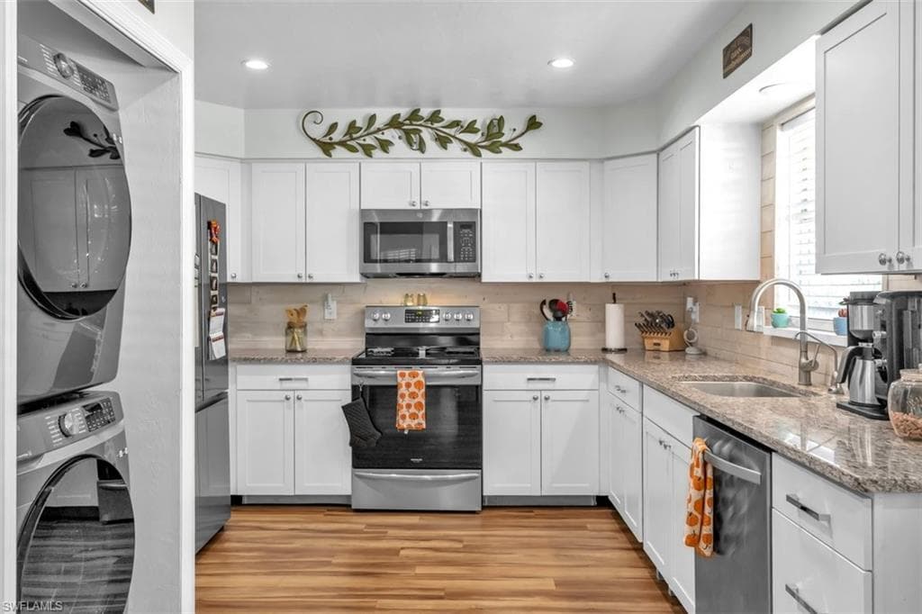 3591 Golden Gate Blvd E, Naples, FL 34120-12