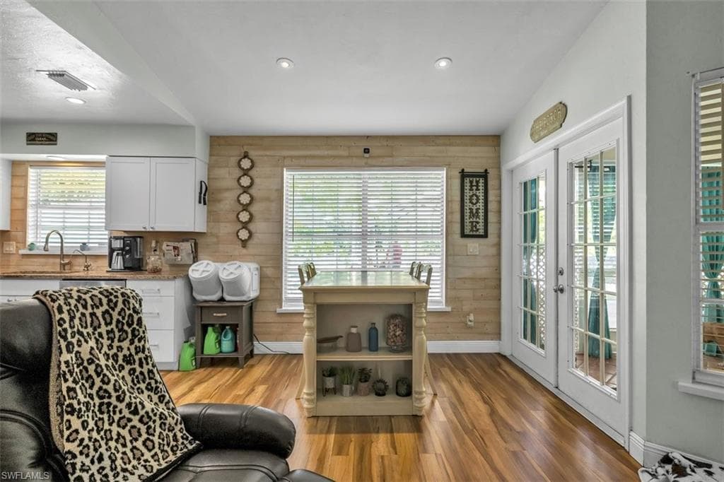 3591 Golden Gate Blvd E, Naples, FL 34120-16