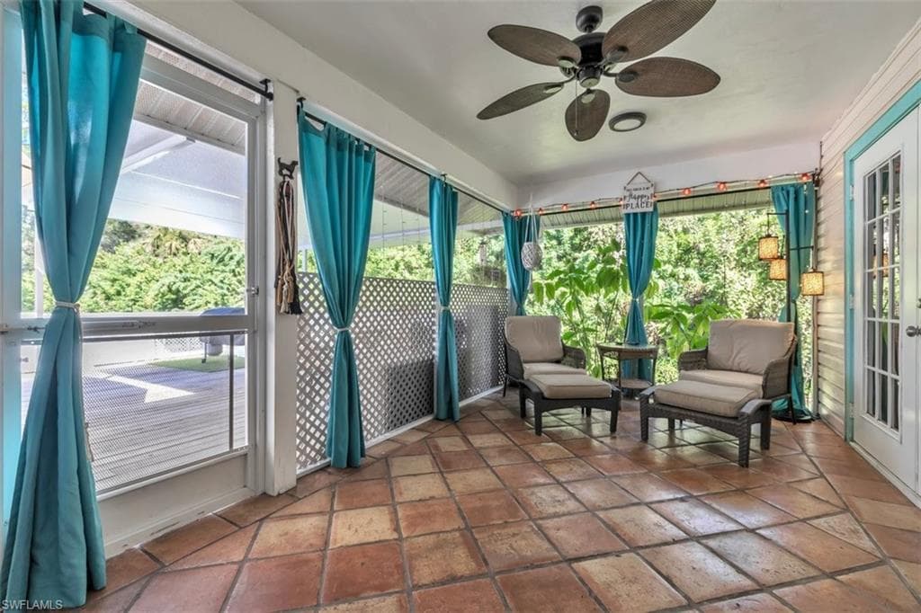 3591 Golden Gate Blvd E, Naples, FL 34120-32