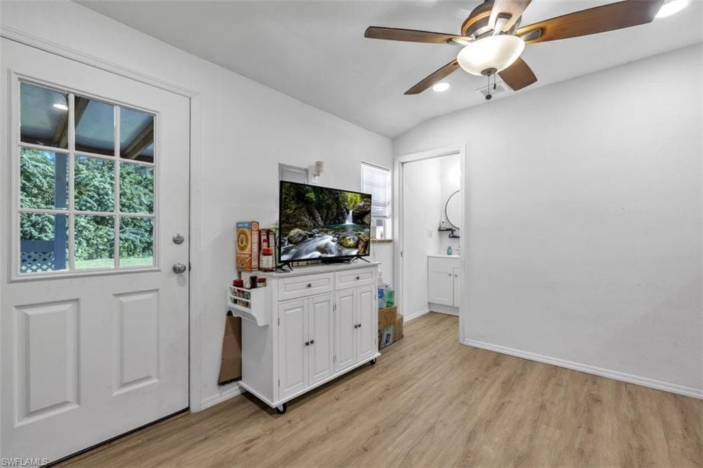 3591 Golden Gate Blvd E, Naples, FL 34120-41