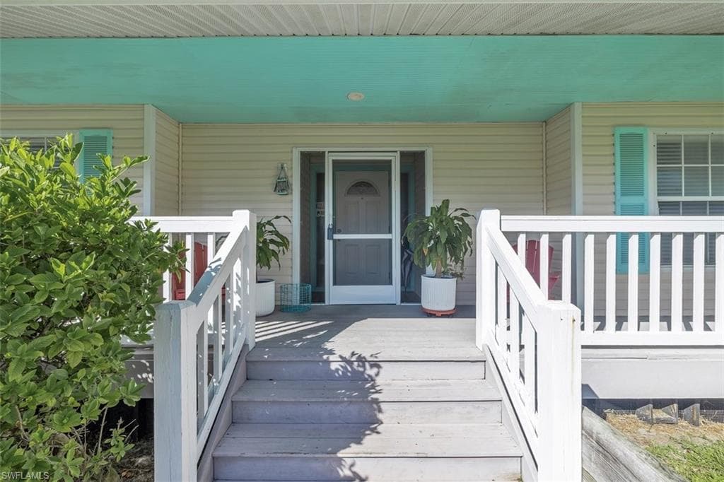 3591 Golden Gate Blvd E, Naples, FL 34120-3