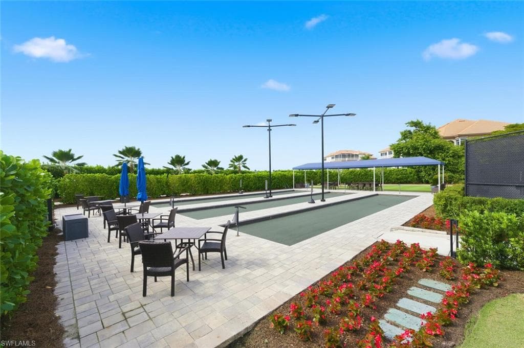 2165 Paget Cir 1, Naples, FL 34112-40