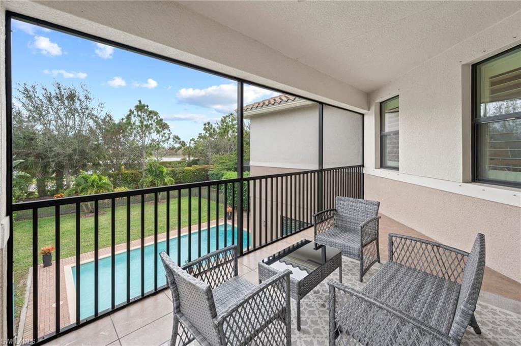 3082 Hudson Ter, Naples, FL 34119-29