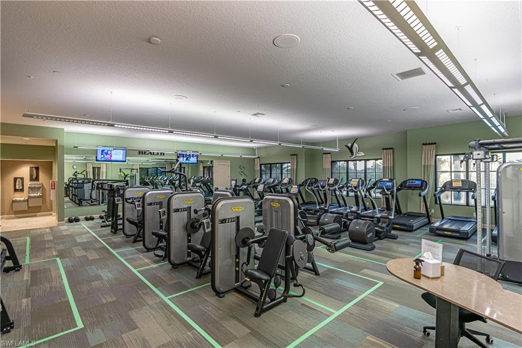 9389 Pocida Ct 202, Naples, FL 34119-38