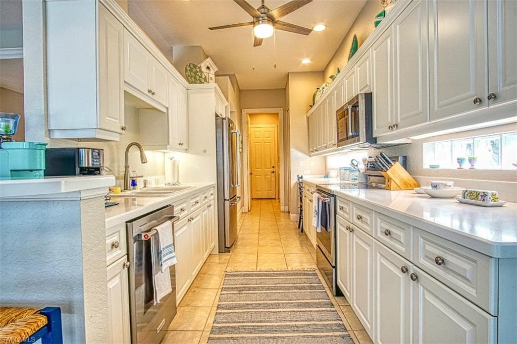 14563 Juniper Point Ln, Naples, FL 34110-11