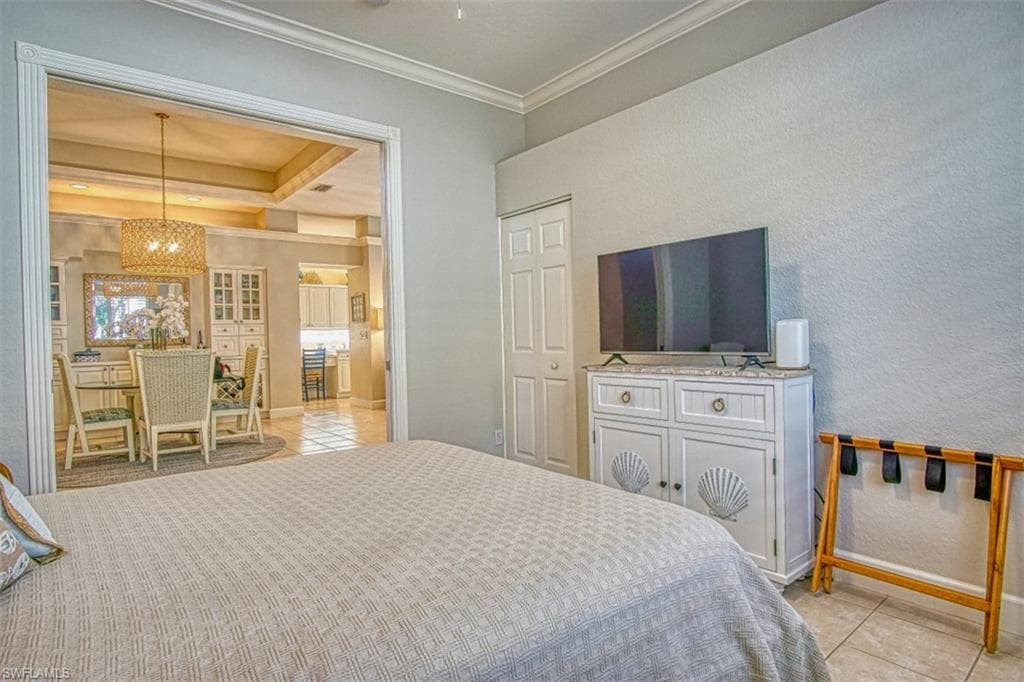 14563 Juniper Point Ln, Naples, FL 34110-19