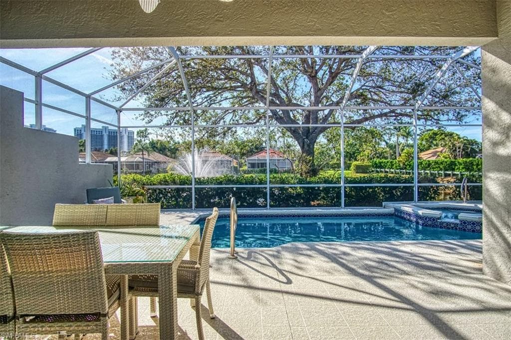 14563 Juniper Point Ln, Naples, FL 34110-25