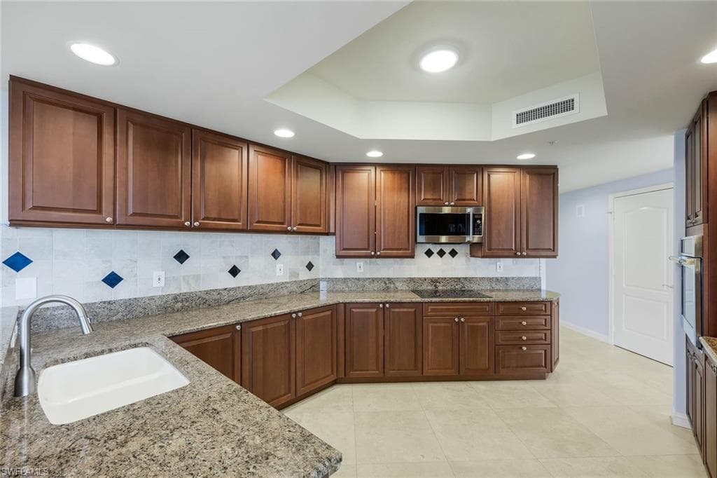 4801 Bonita Bay Blvd 2004, Bonita Springs, FL 34134-22