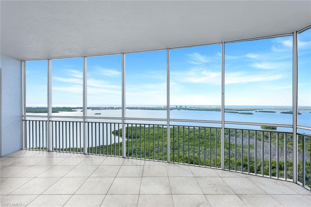 4801 Bonita Bay Blvd 2004, Bonita Springs, FL 34134-1