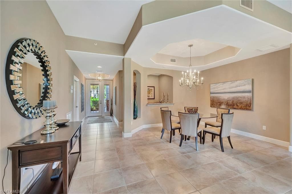 8026 Players Cove Dr 4, Naples, FL 34113-9